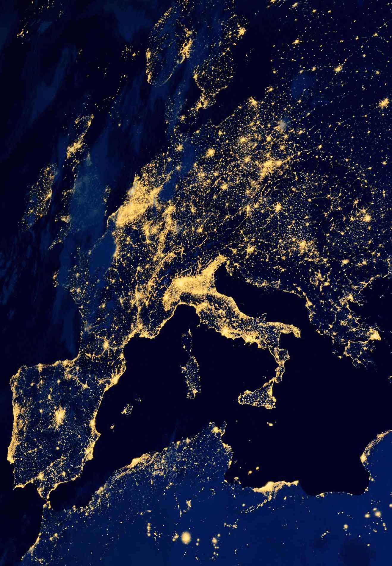 Critical node in European and international networks